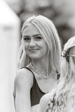 Ausschnitte 704 - Cup Pinneberg